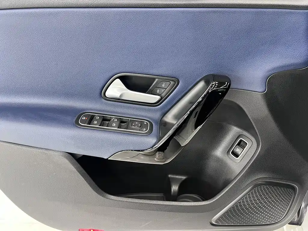 Mercedes-Benz A-Class A 2022 A 180 L Sport