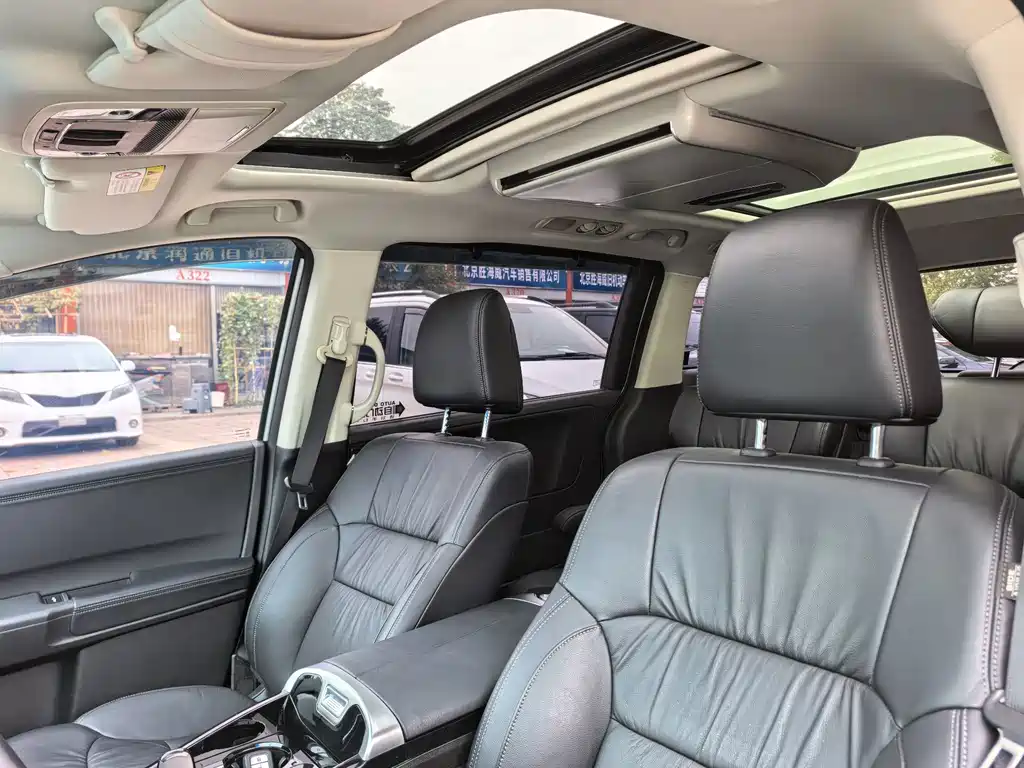 Honda Odyssey — миниатюра 10