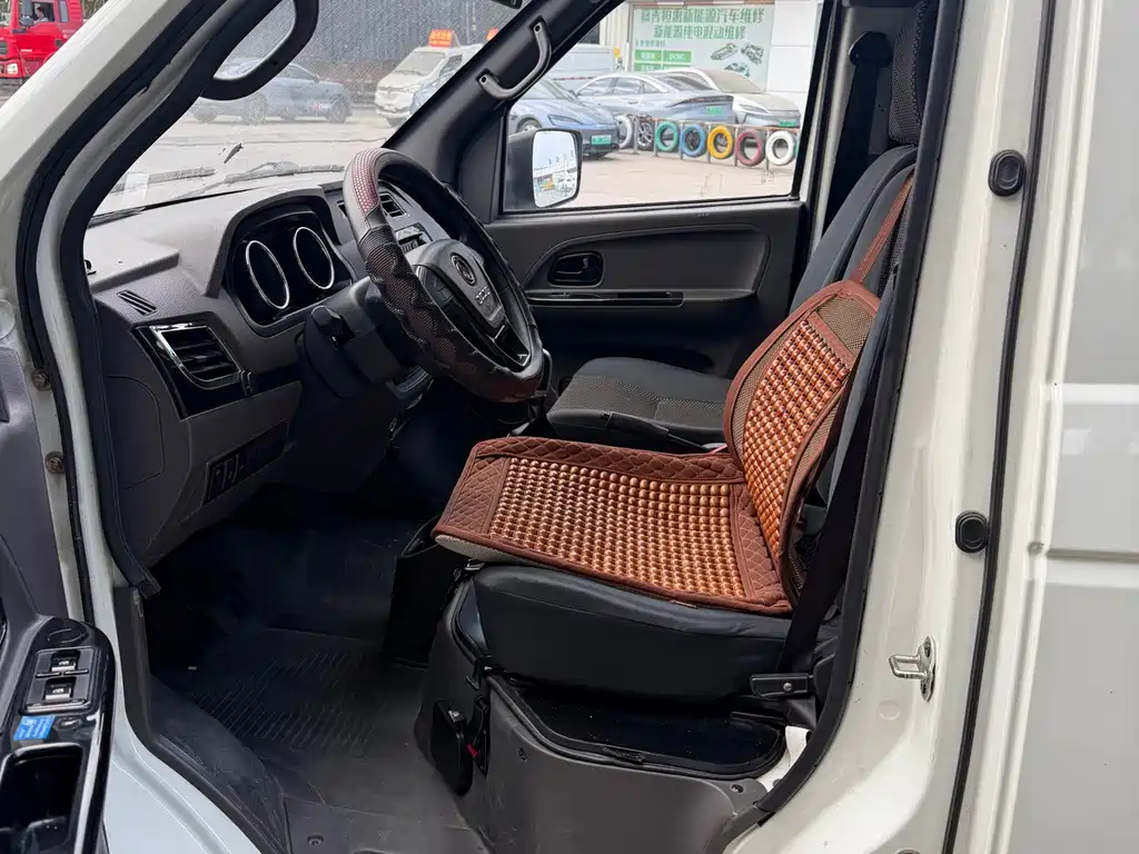 Dongfeng EM27 — миниатюра 9
