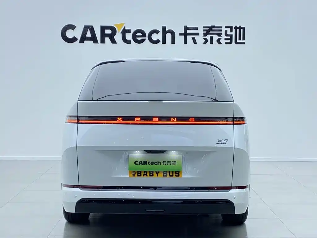 XPeng X9 — миниатюра 5