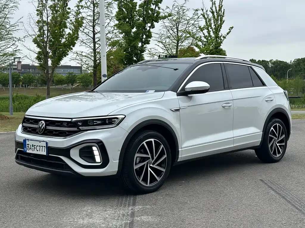 Volkswagen T-Roc 2023