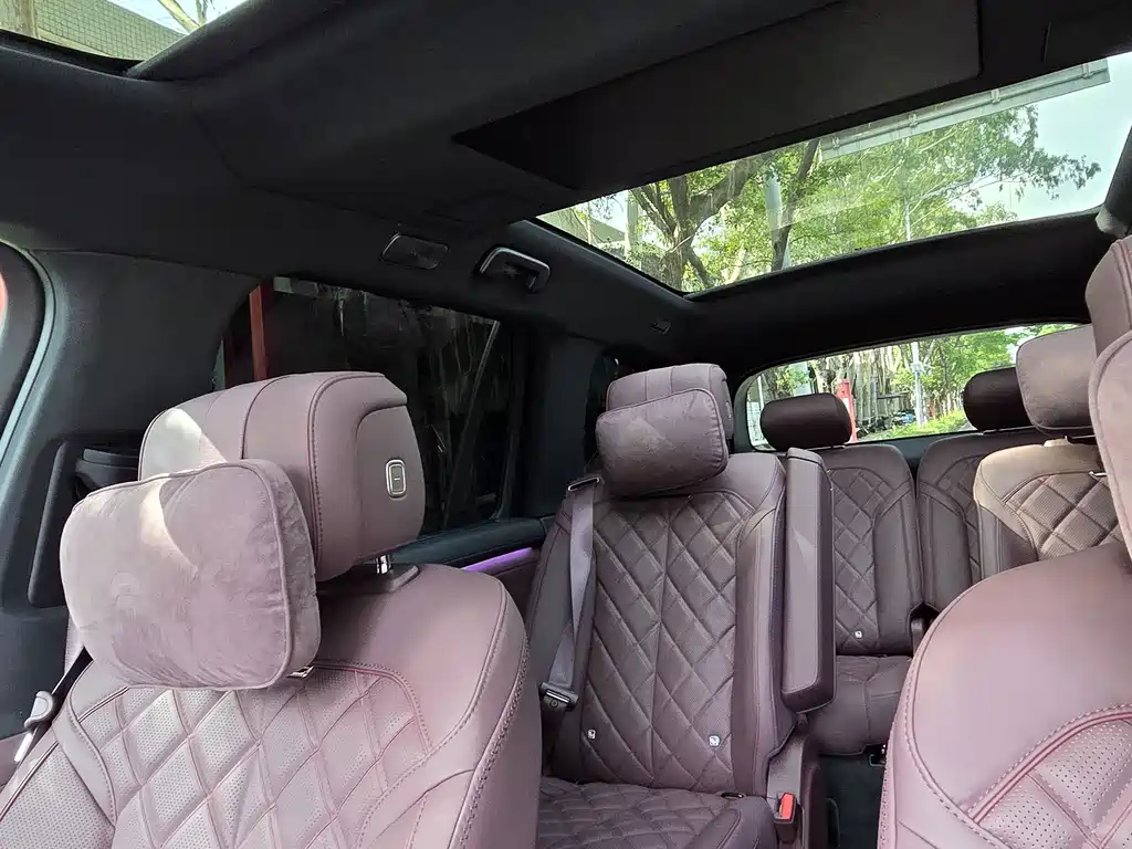 NIO ES8 2026 мест Executive