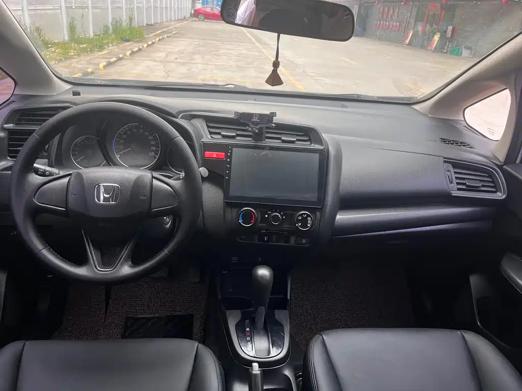 Honda Fit 2016 1.5L LXS CVT Comfort