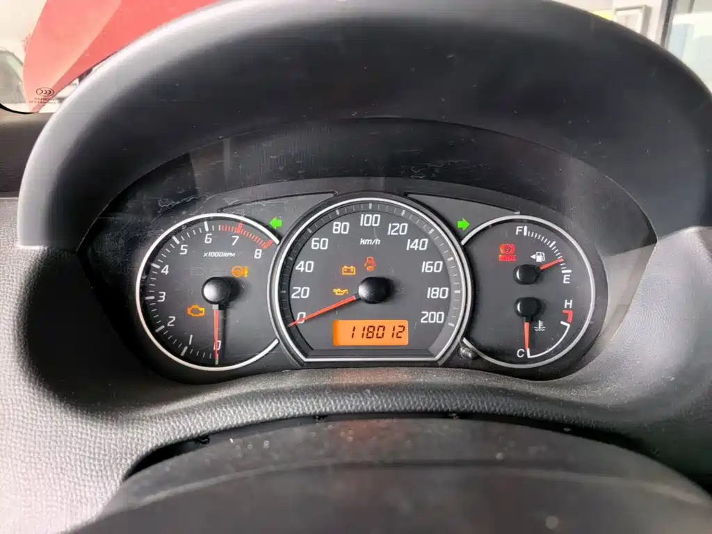 Suzuki Swift — миниатюра 12