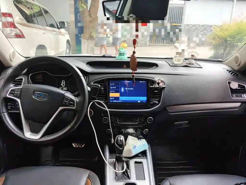 Geely Vision X6 — миниатюра 14