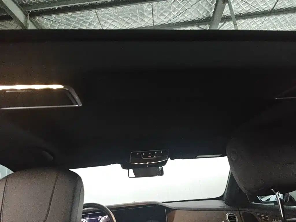 Mercedes-Benz S-Class — миниатюра 14