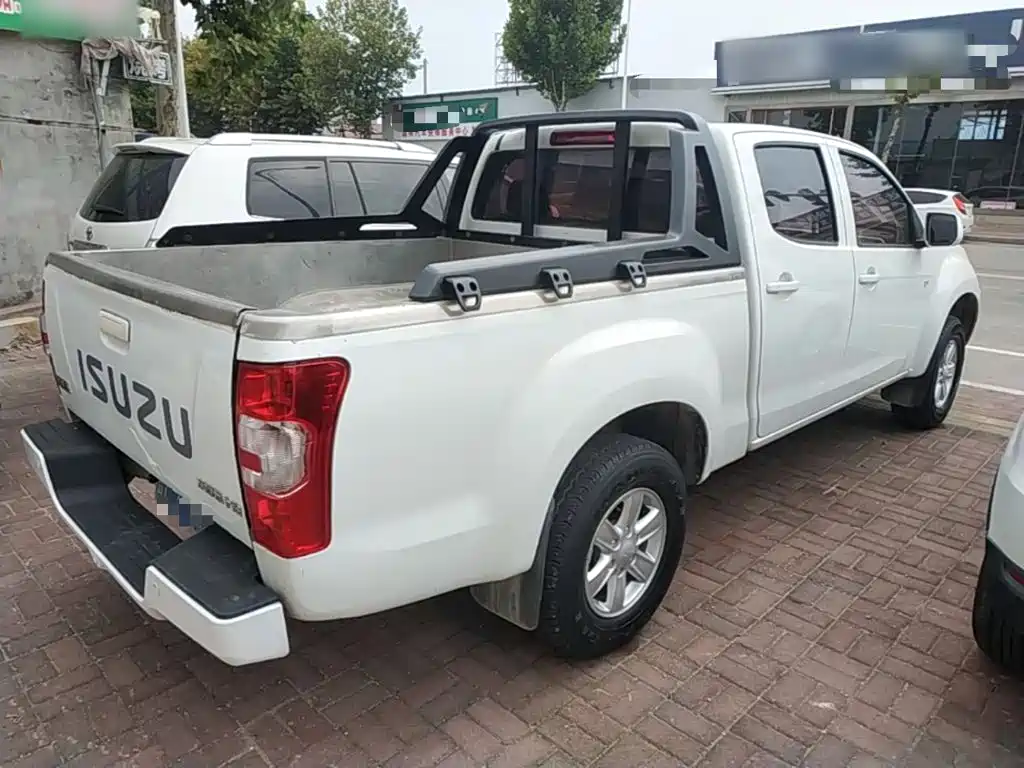 Isuzu RE-MAX Ruimai — миниатюра 7