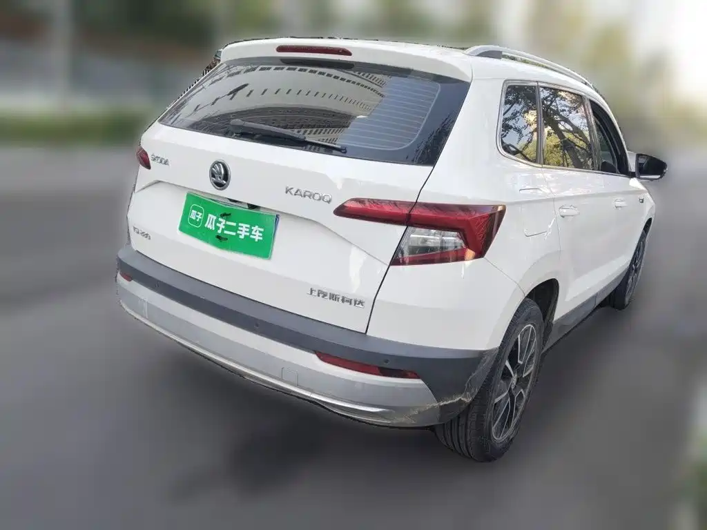 Skoda Karoq — миниатюра 4