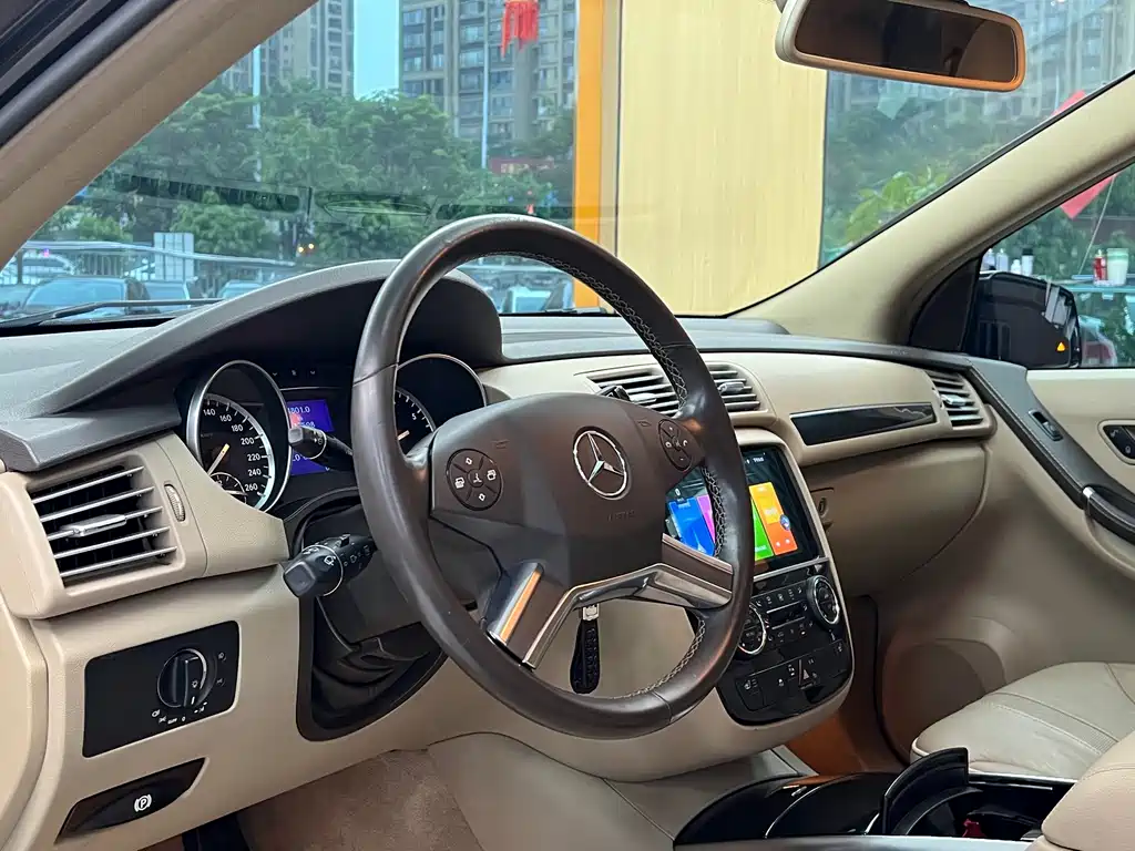 Mercedes-Benz R-Class — миниатюра 19