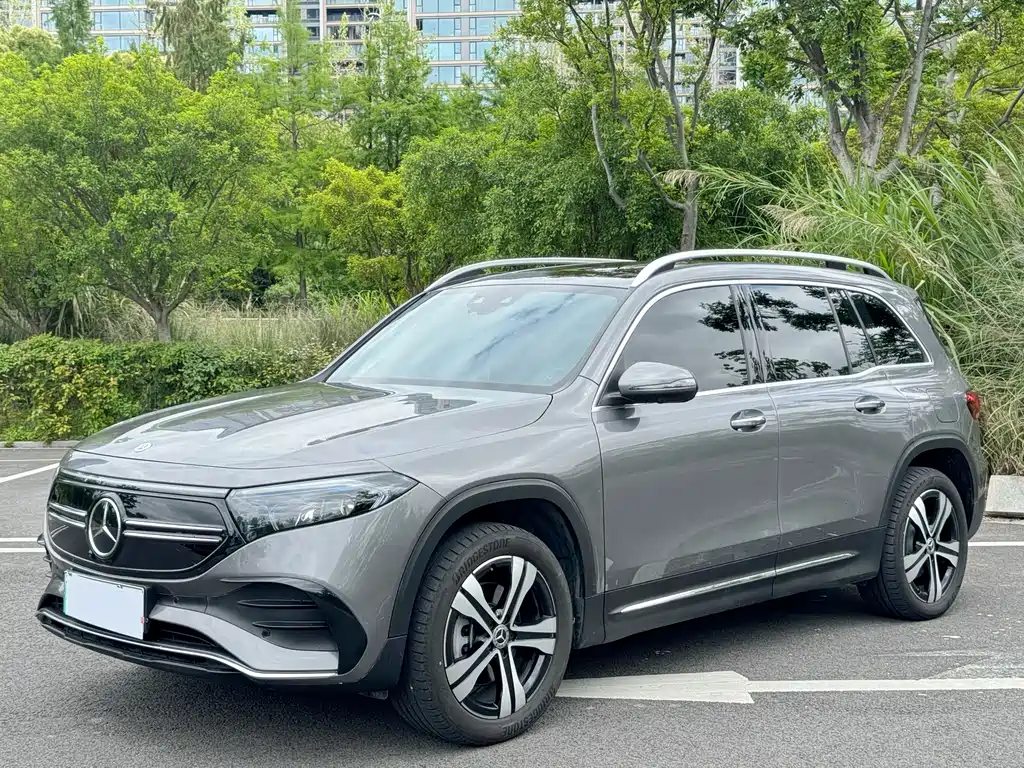 Mercedes-Benz EQB 2024