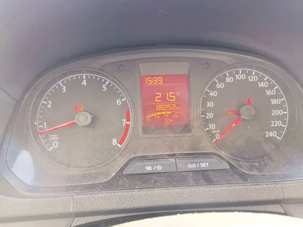 Volkswagen Jetta — миниатюра 5