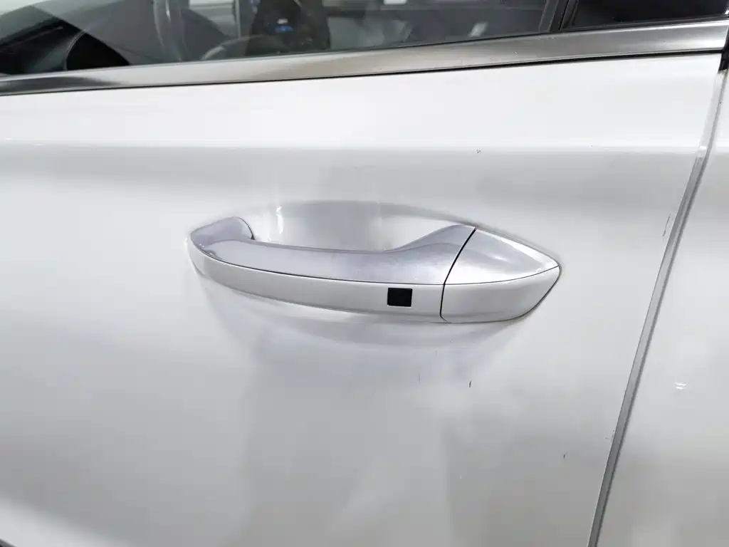 Hyundai Santa Fe — миниатюра 18
