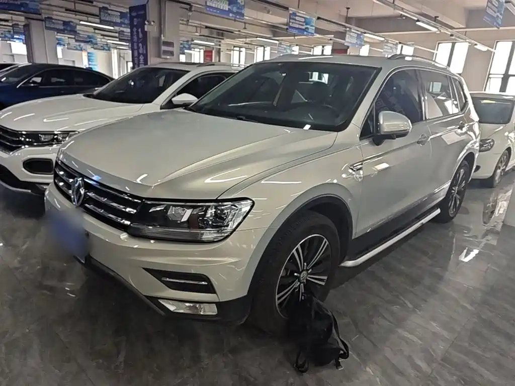 Volkswagen Tiguan L 2019