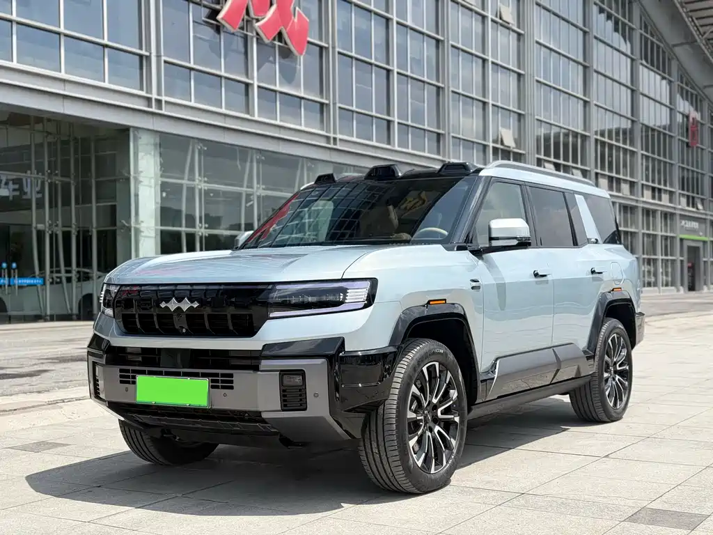 Fang Cheng Bao Leopard 8 2026
