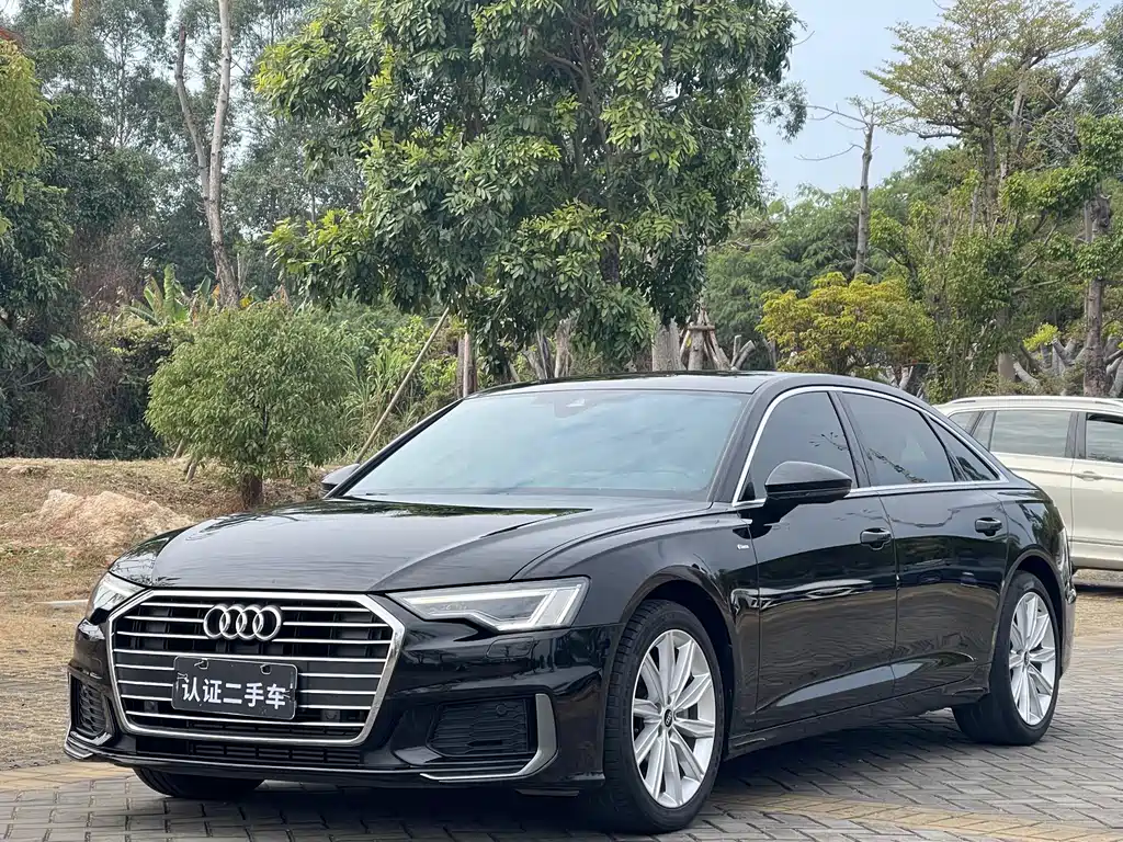 Audi A6L 2022