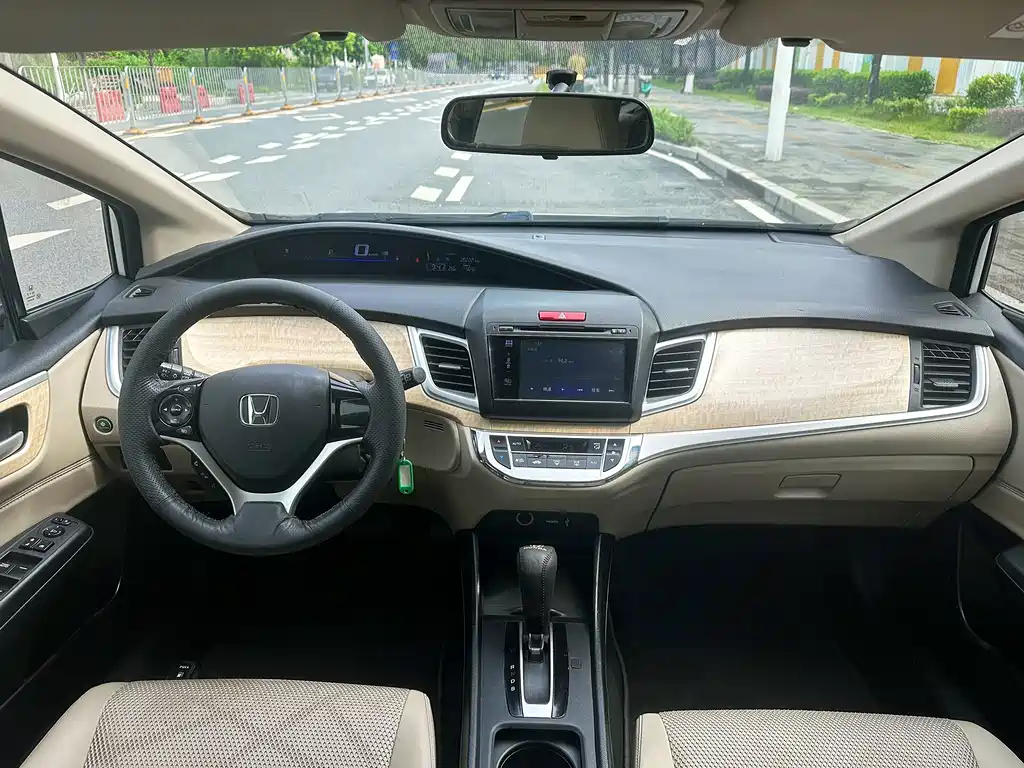 Honda Jade — миниатюра 13