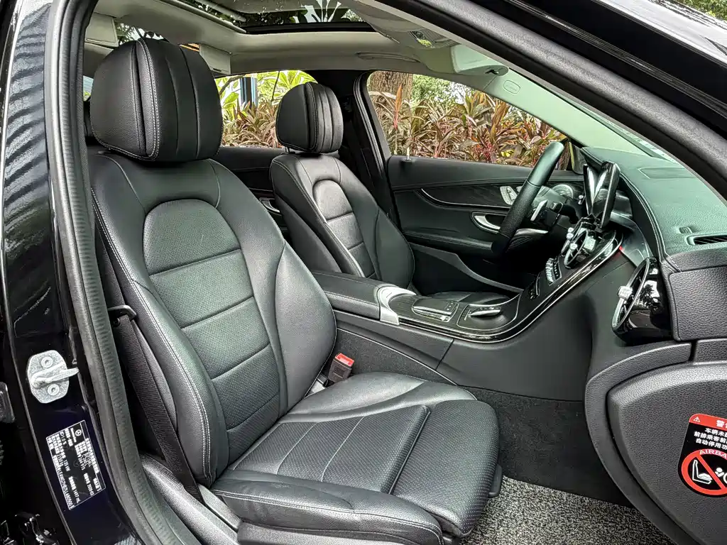 Mercedes-Benz C-Class — миниатюра 20