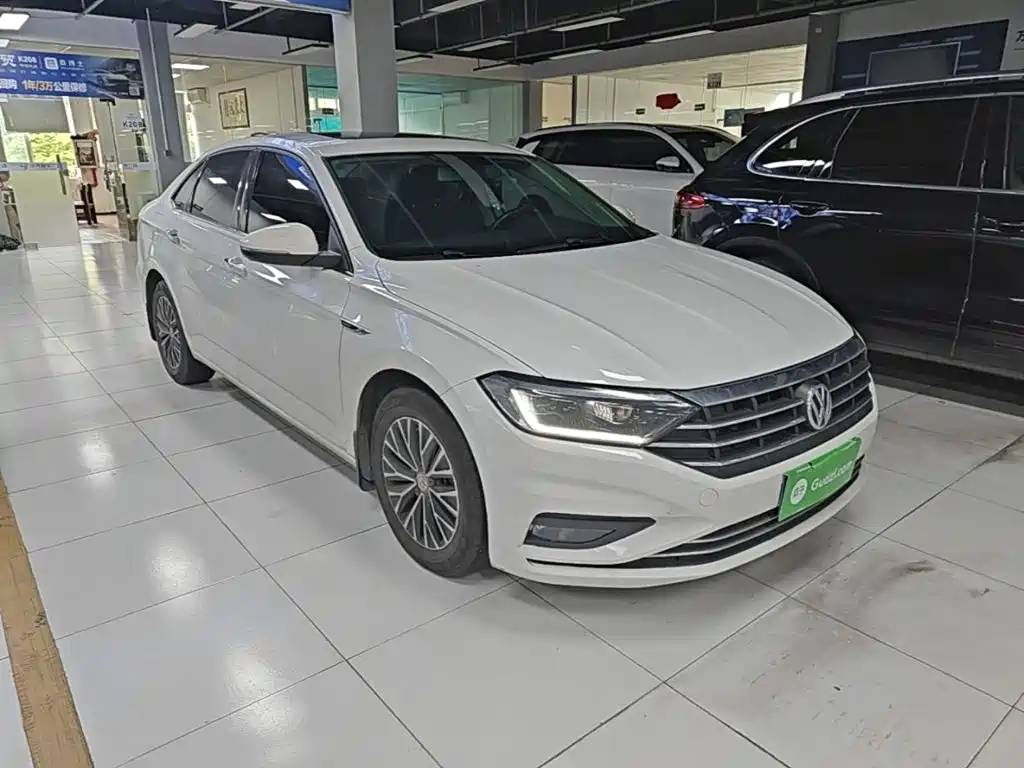 Volkswagen Sagitar — миниатюра 4