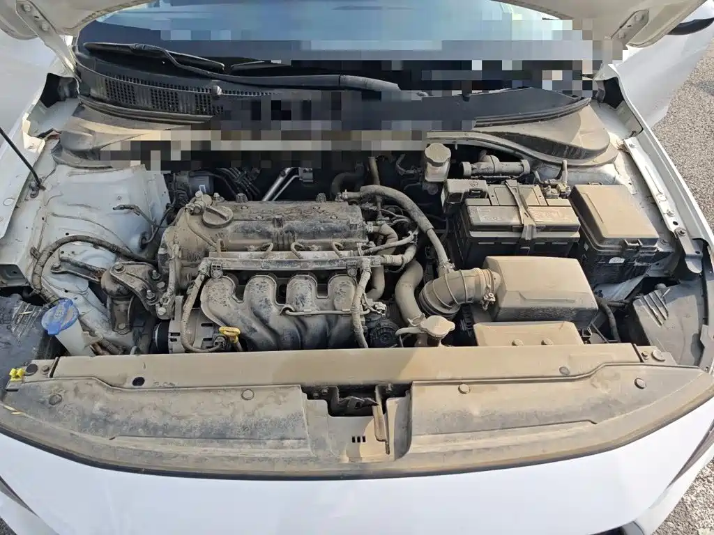 Hyundai Elantra — миниатюра 21