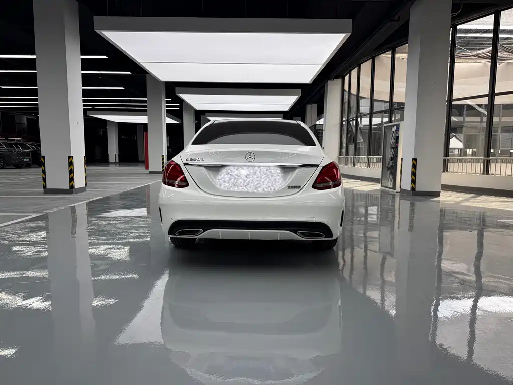 Mercedes-Benz C-Class — миниатюра 15