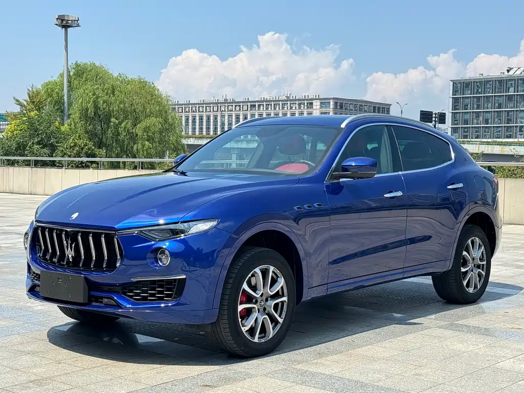 Maserati Levante 2022