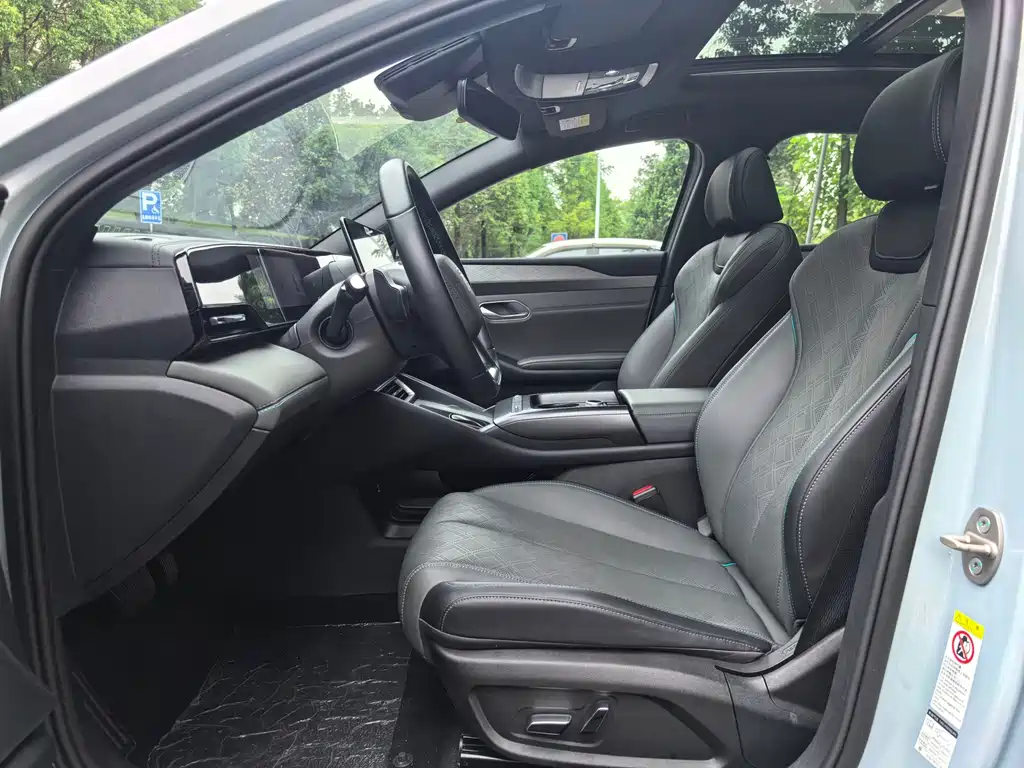 BYD Qin L — миниатюра 8