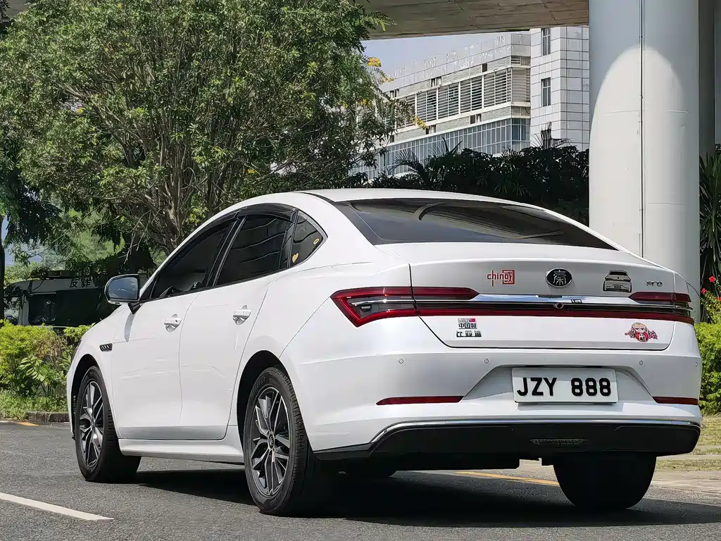 BYD Qin Pro NEV — миниатюра 4