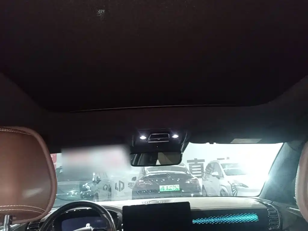 BYD Han — миниатюра 18