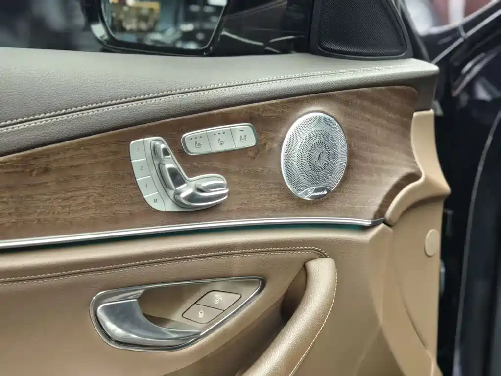 Mercedes-Benz E-Class E 2020 E 300 L