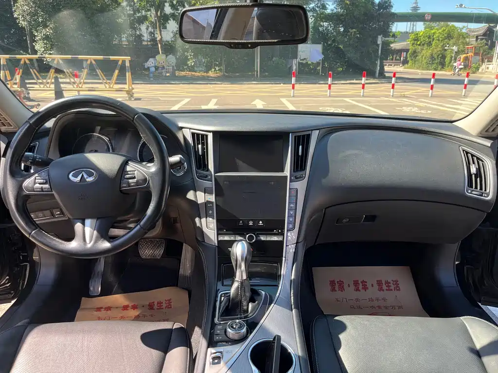 Infiniti Q50L — миниатюра 8