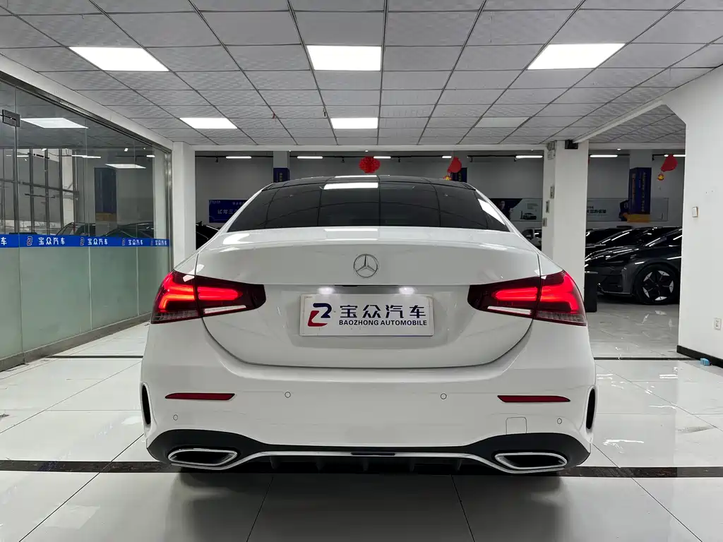 MERCEDES-BENZ A CLASS