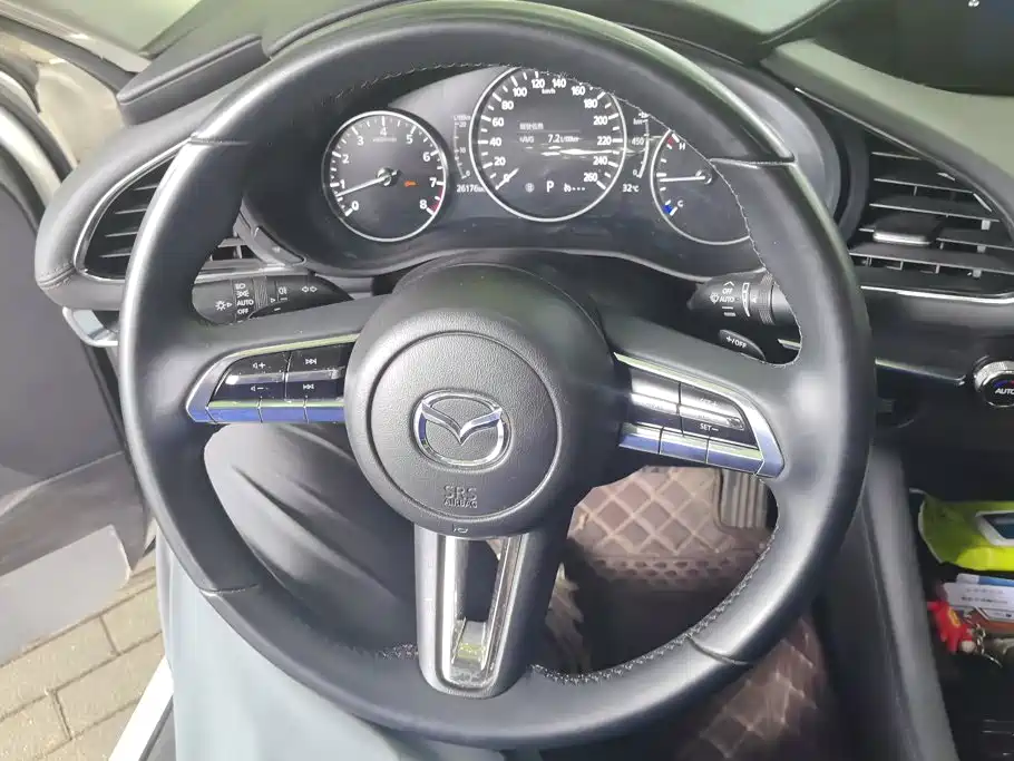 Mazda 3 Axela — миниатюра 15