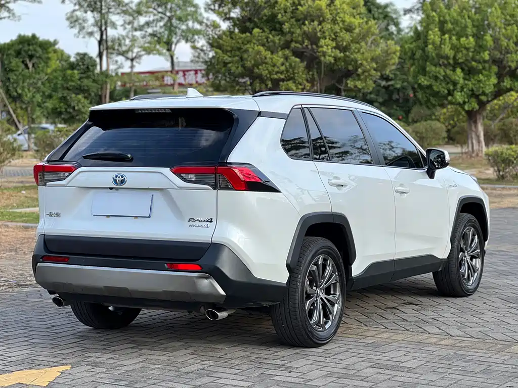 TOYOTA RAV4 RONGFANG