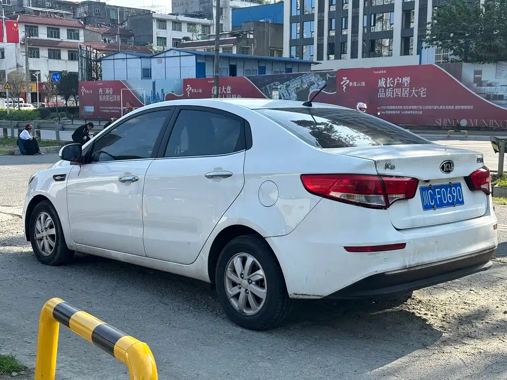 Kia K2 — миниатюра 4