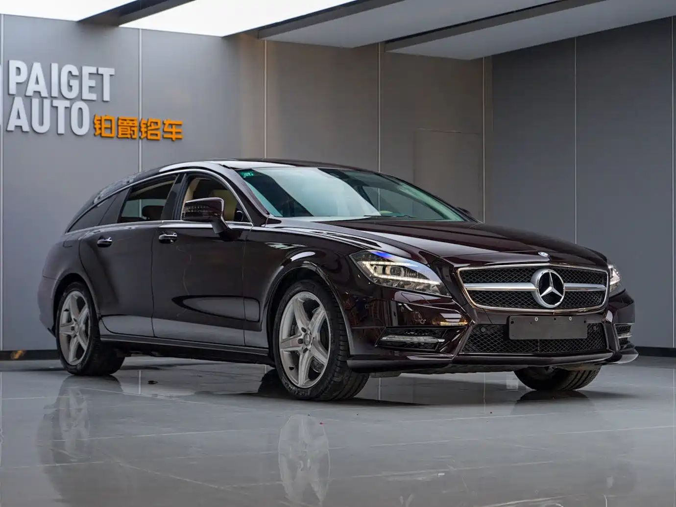 Mercedes-Benz CLS