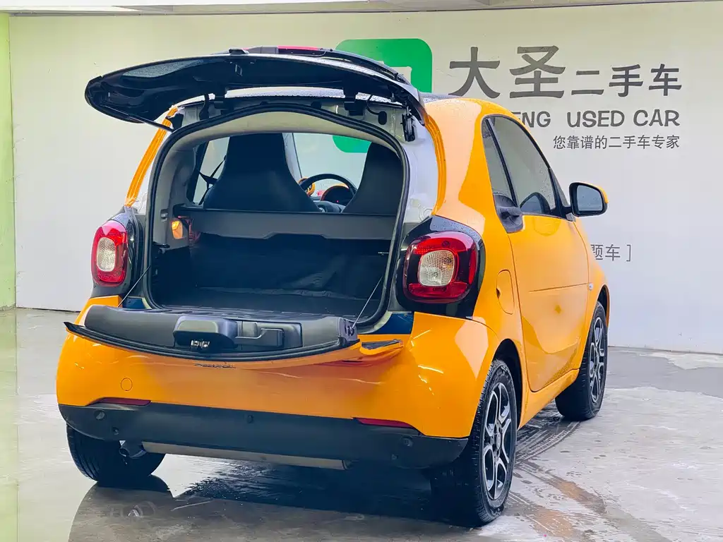 smart Smart Fortwo — миниатюра 7