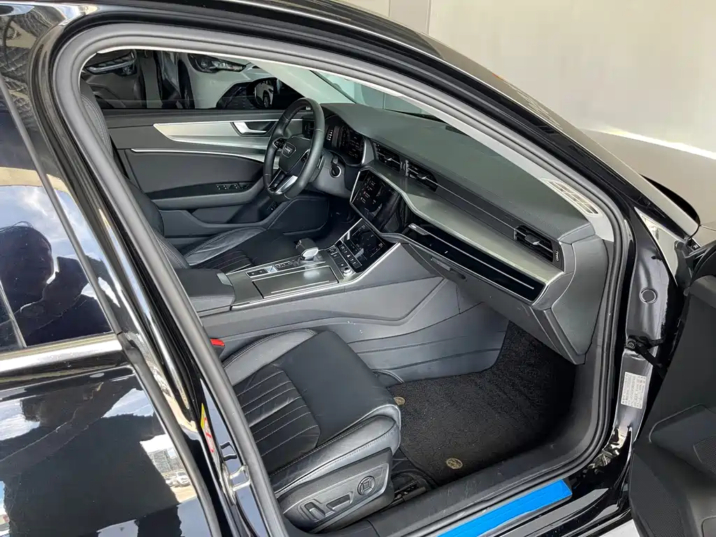 Audi A6L — миниатюра 23