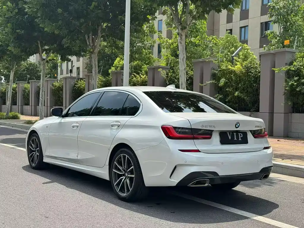 BMW 3 Series — миниатюра 6