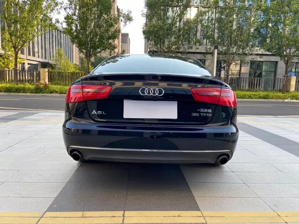 Audi A6L — миниатюра 4