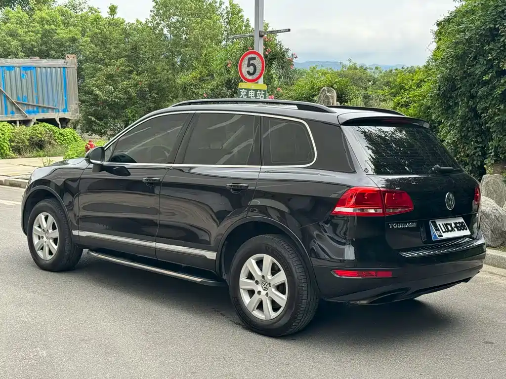 Volkswagen Touareg — миниатюра 8