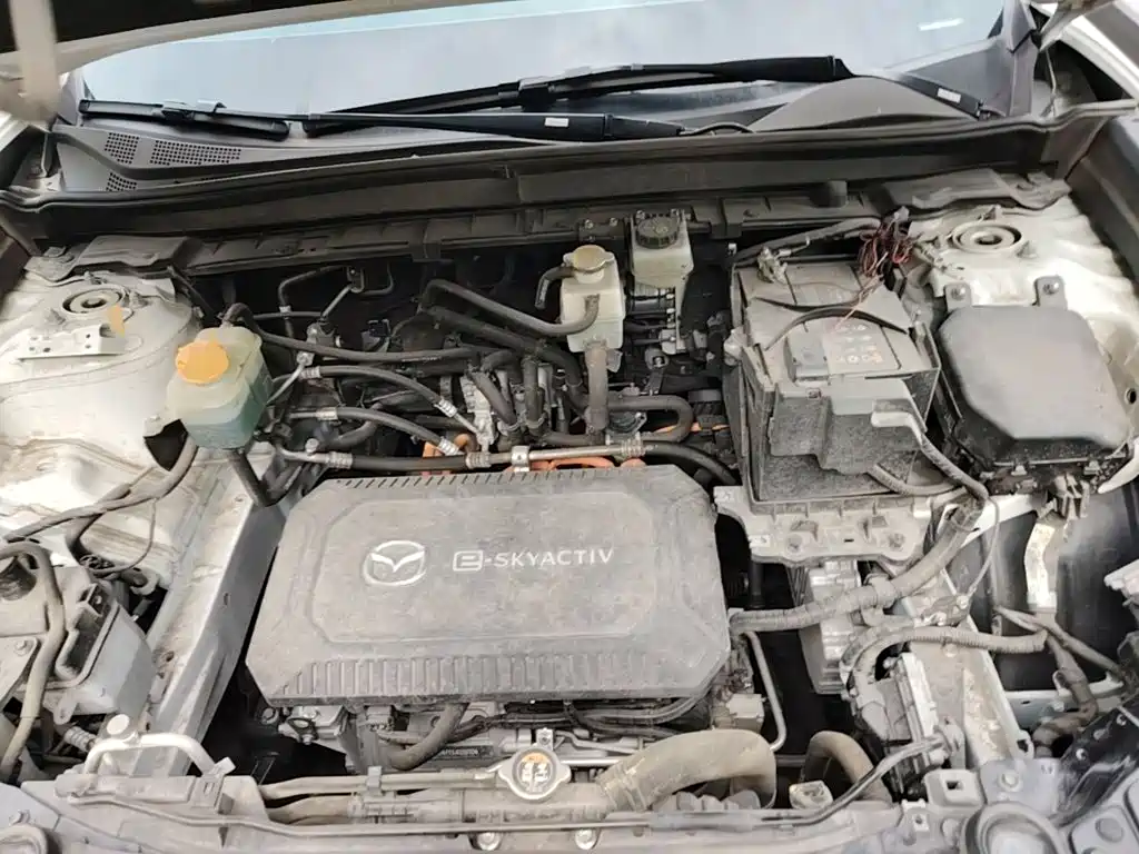 Mazda CX-30 EV — миниатюра 20