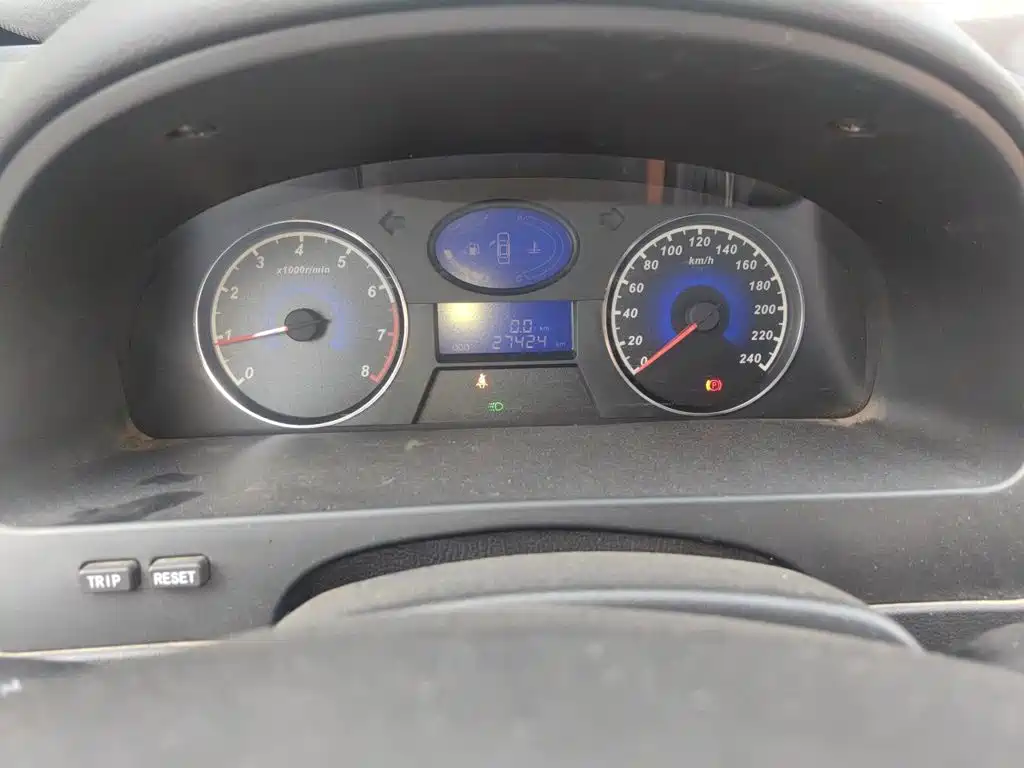 Geely Emgrand Classic — миниатюра 13