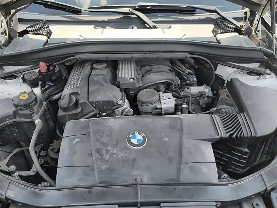 BMW X1 — миниатюра 10