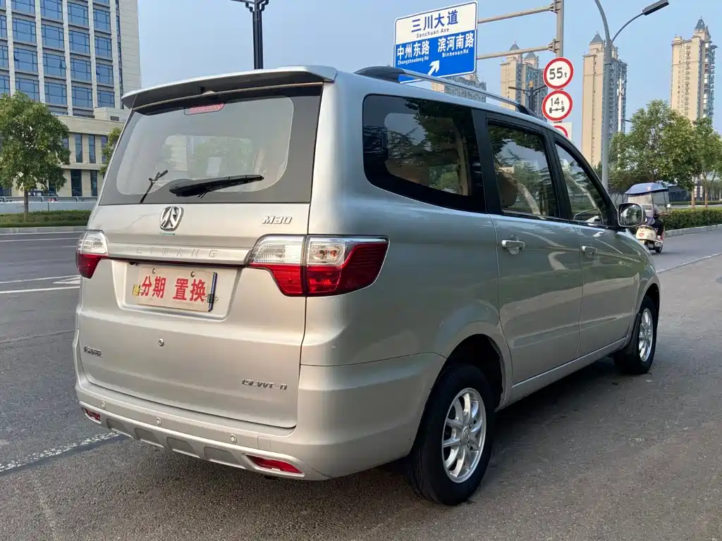 BAW Weiwang M30 — миниатюра 12