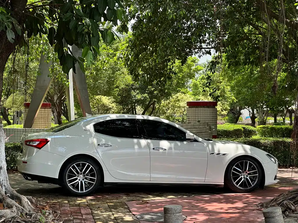 Maserati Ghibli 2014 3.0T Standard