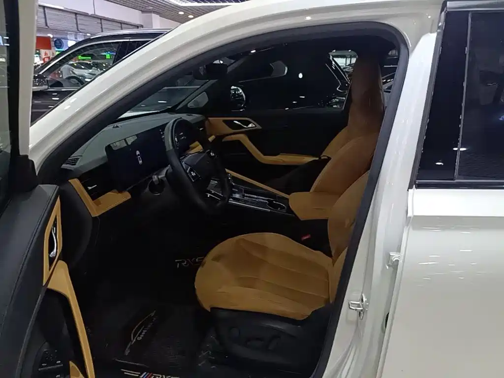 Roewe RX5 — миниатюра 15