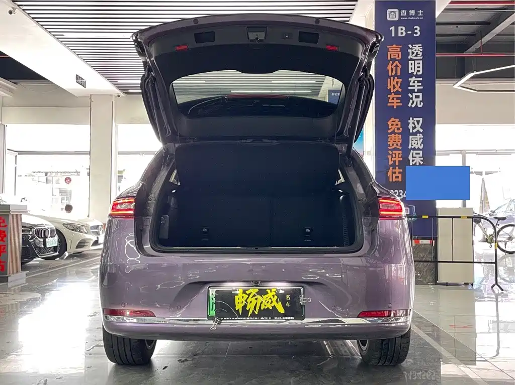 AITO Wenjie AITO M5 — миниатюра 8