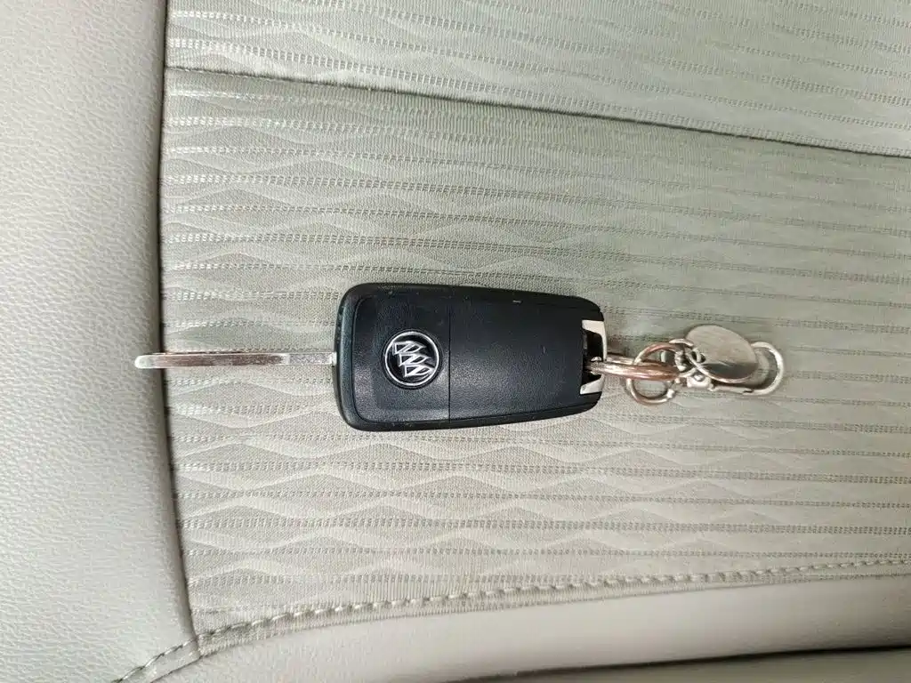 Buick Excelle — миниатюра 12