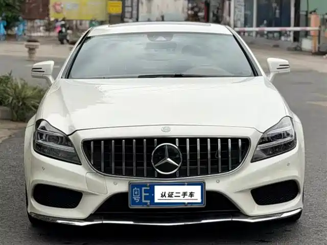 MERCEDES-BENZ CLS
