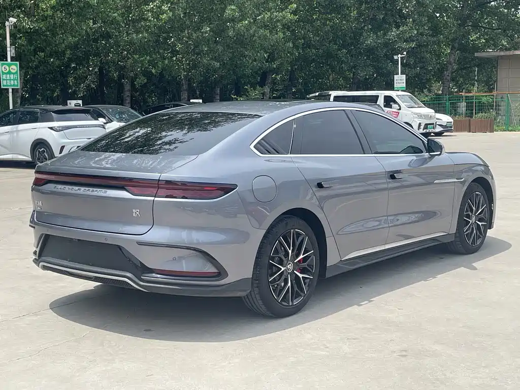 BYD Han — миниатюра 6